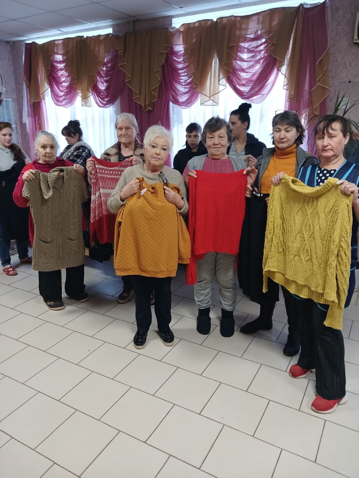 Life-Saving Backups: Energy, Water and Light for Elderly War Refugees